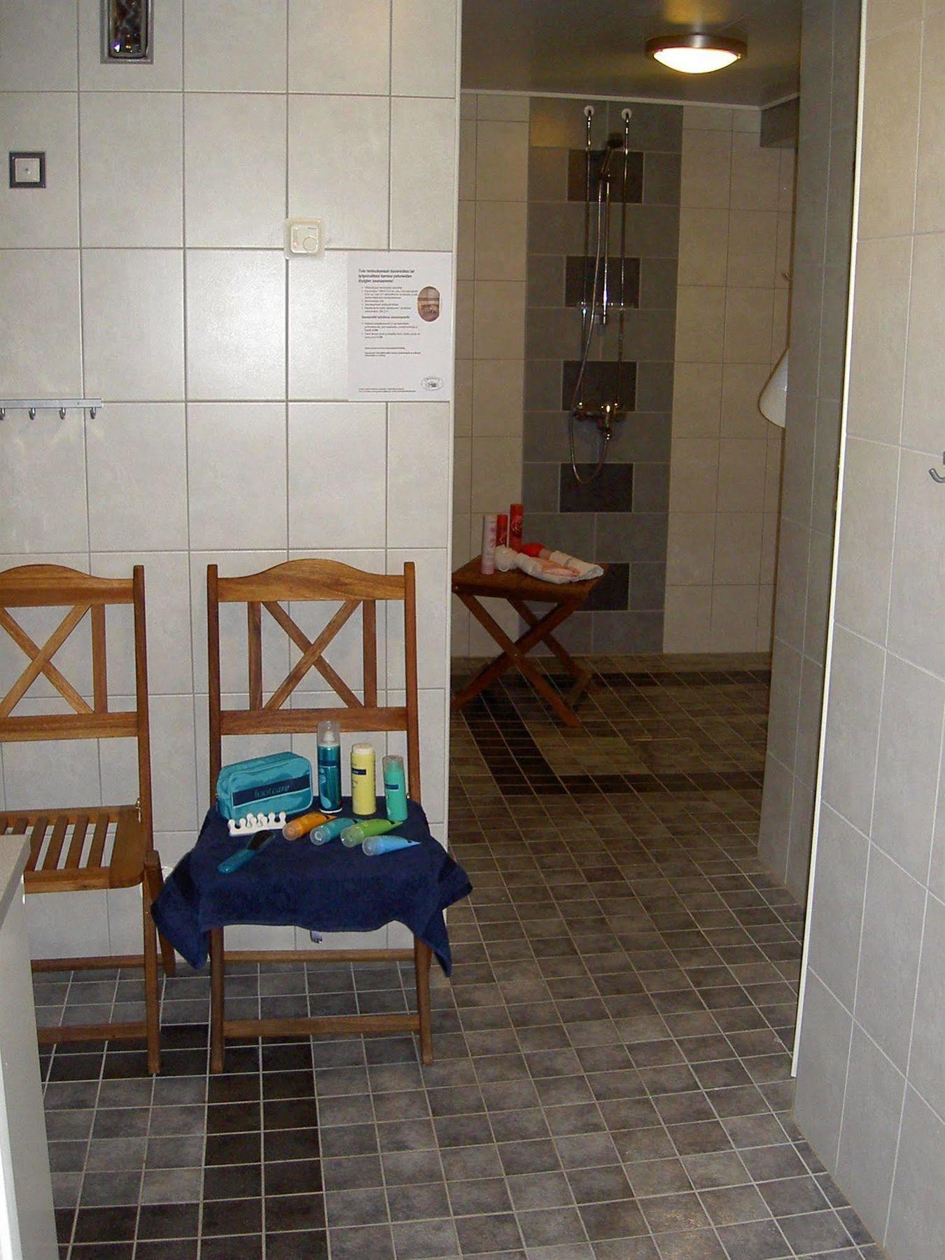 هينولا Cronin'S Guesthouse Bed & Breakfast المظهر الخارجي الصورة